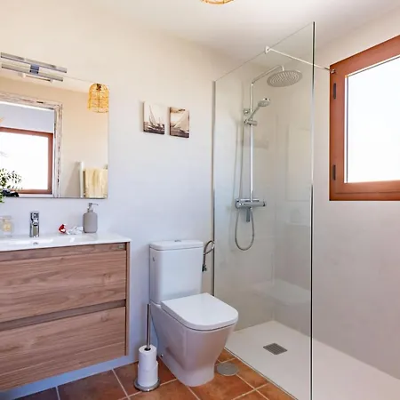 Alcaudon Holidayfv * Коральео